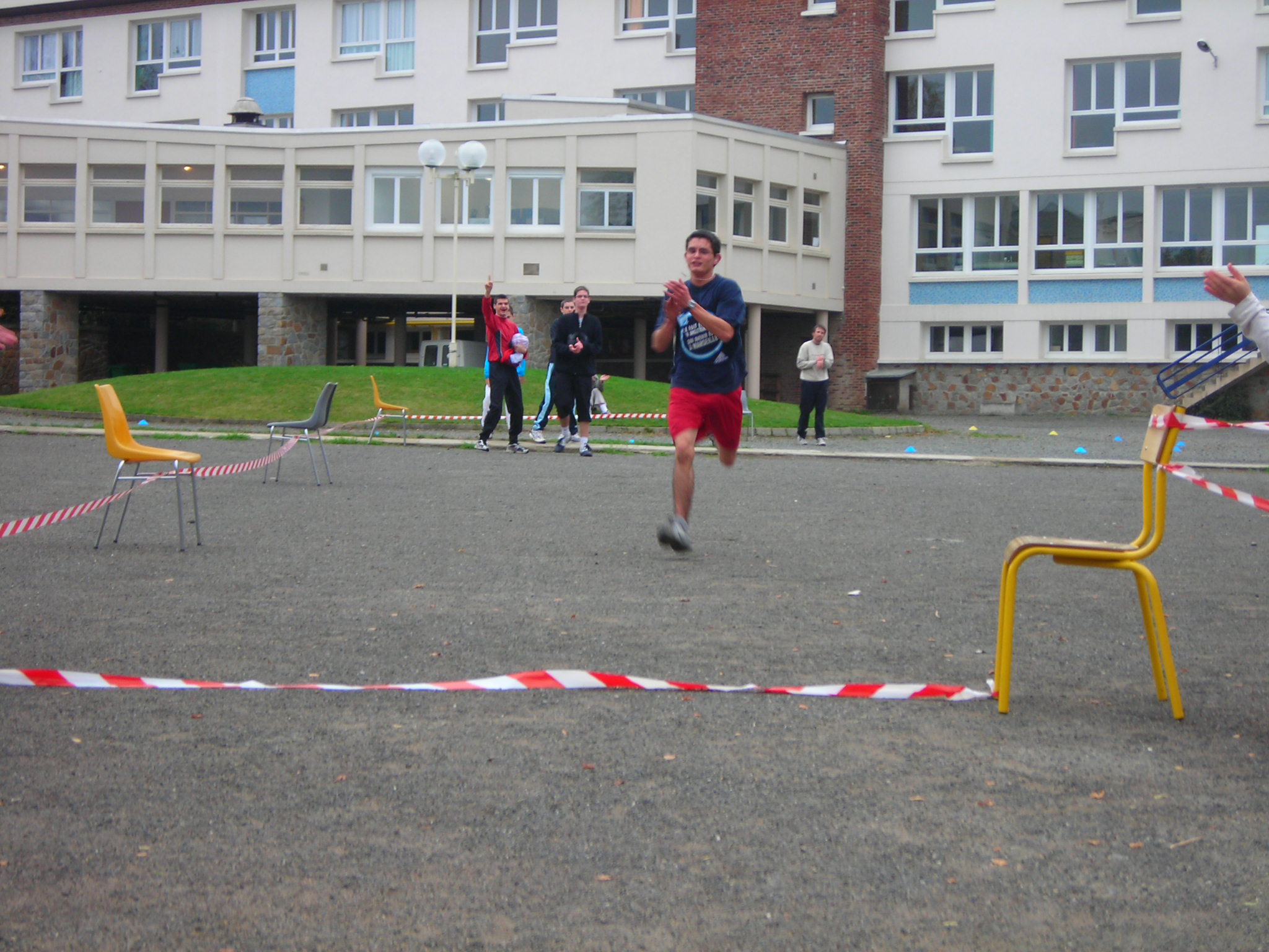 http://niec.chez-alice.fr/cjc/cross.11.08/13.JPG