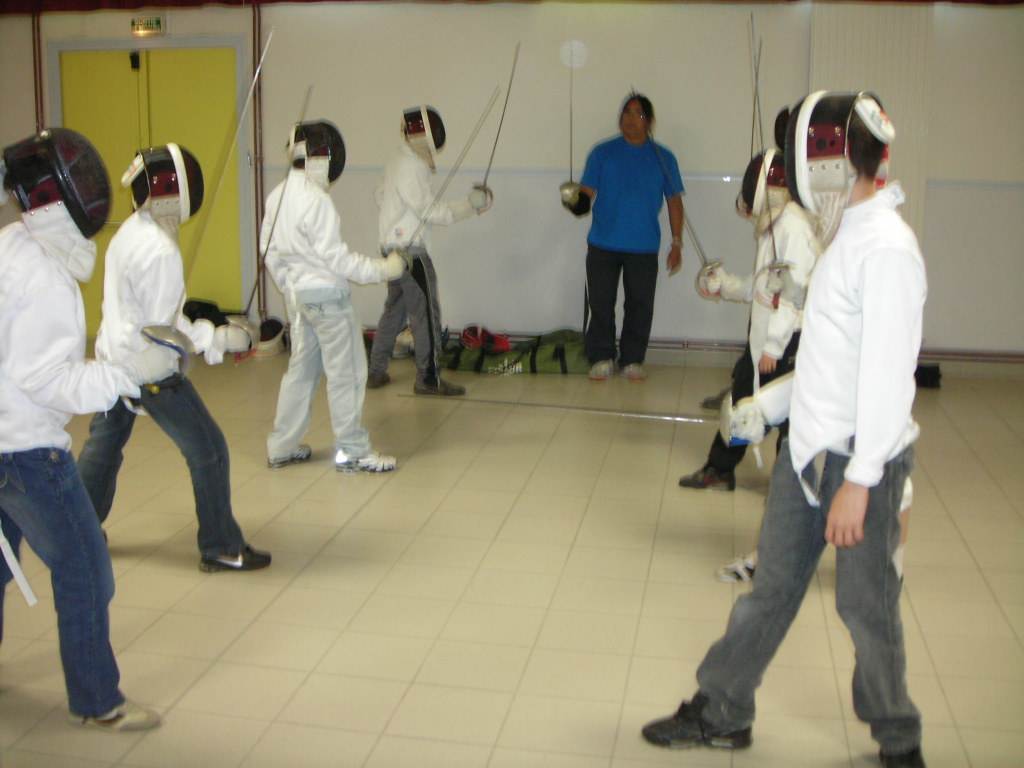 http://niec.chez-alice.fr/cjc/escrime.19.06.08/03.JPG
