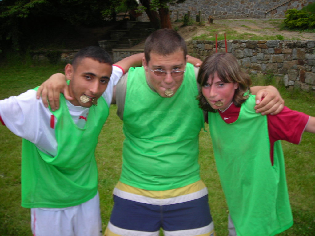 http://niec.chez-alice.fr/cjc/weekend.sport.2007/06.JPG